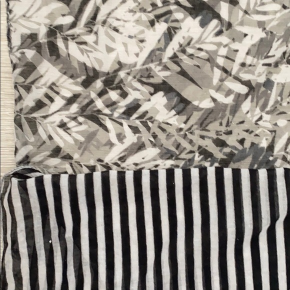 Sheer Lole Mixed Print Scarf - Picture 3 of 3